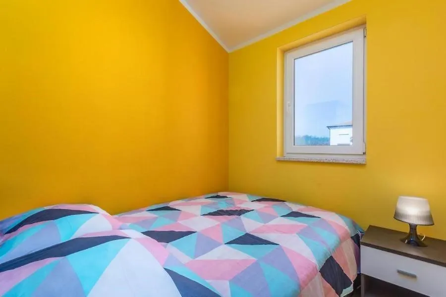 Apartments Karigador Croatia